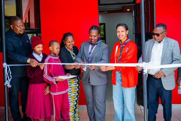 Serikali, Vodacom Tanzania Foundation Waongeza Upatikanaji wa Mafunzo ya Kidijitali kwa Walimu