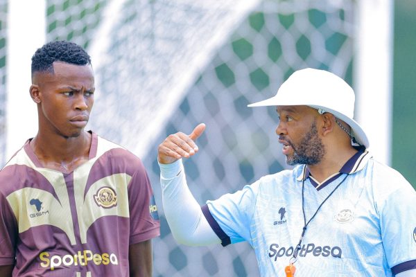 Yanga Yatangaza Kuachana na Manqoba Mngqithi na Chyna Mokaila