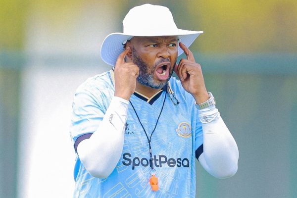 Yanga Yatangaza Kuachana na Manqoba Mngqithi na Chyna Mokaila
