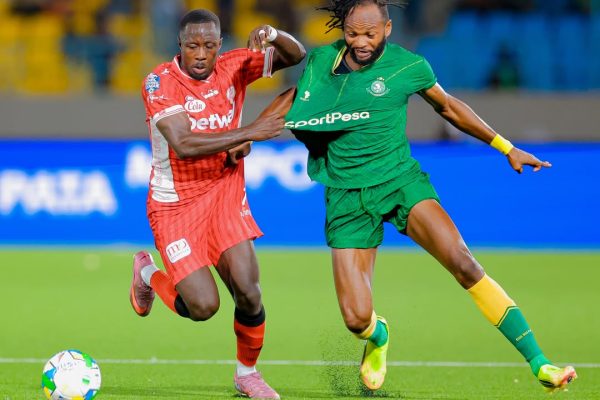 Simba Yaichapa Yanga 2-1, Yapanda Kileleni Ligi Kuu Bara